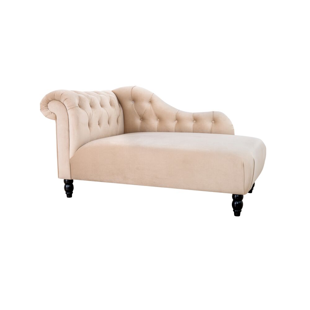 Faye Lounge