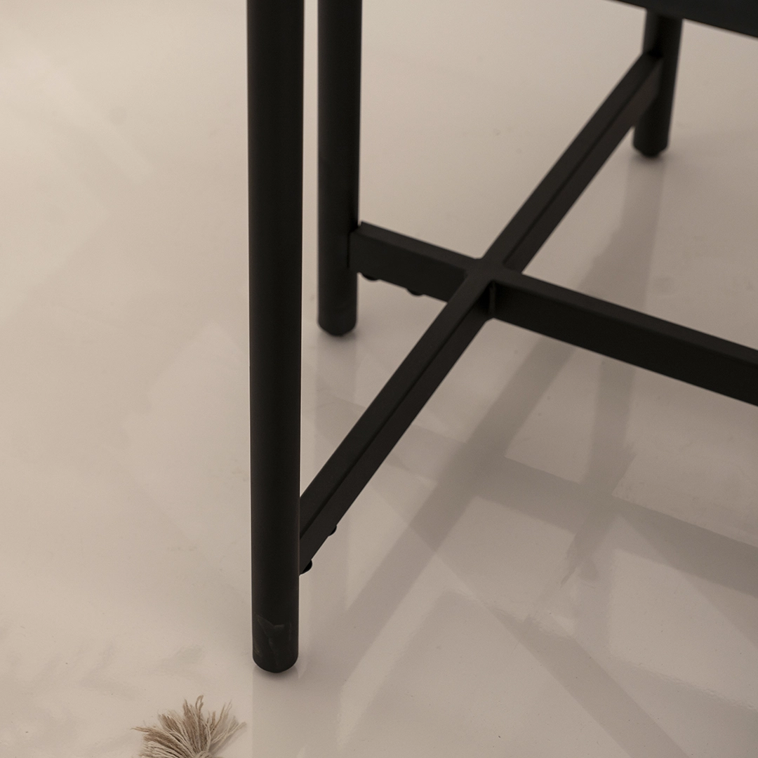 Yamba Qj End Table - Image 4