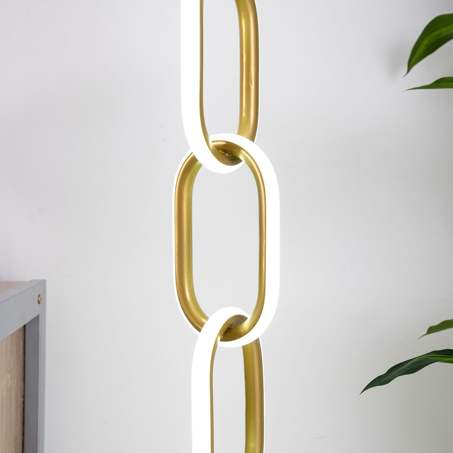 IYA LED Floor Lamp - Image 8