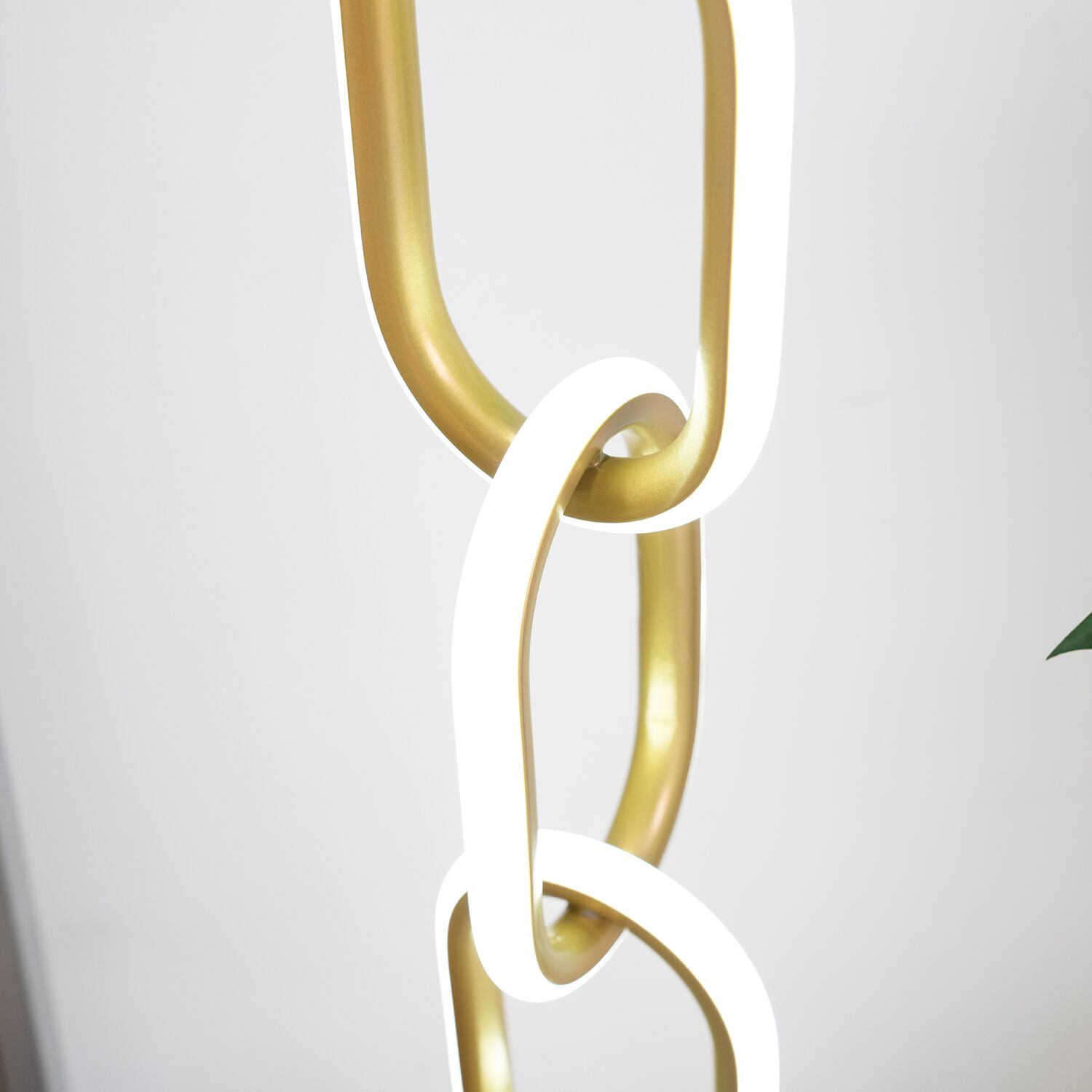 IYA LED Floor Lamp - Image 7