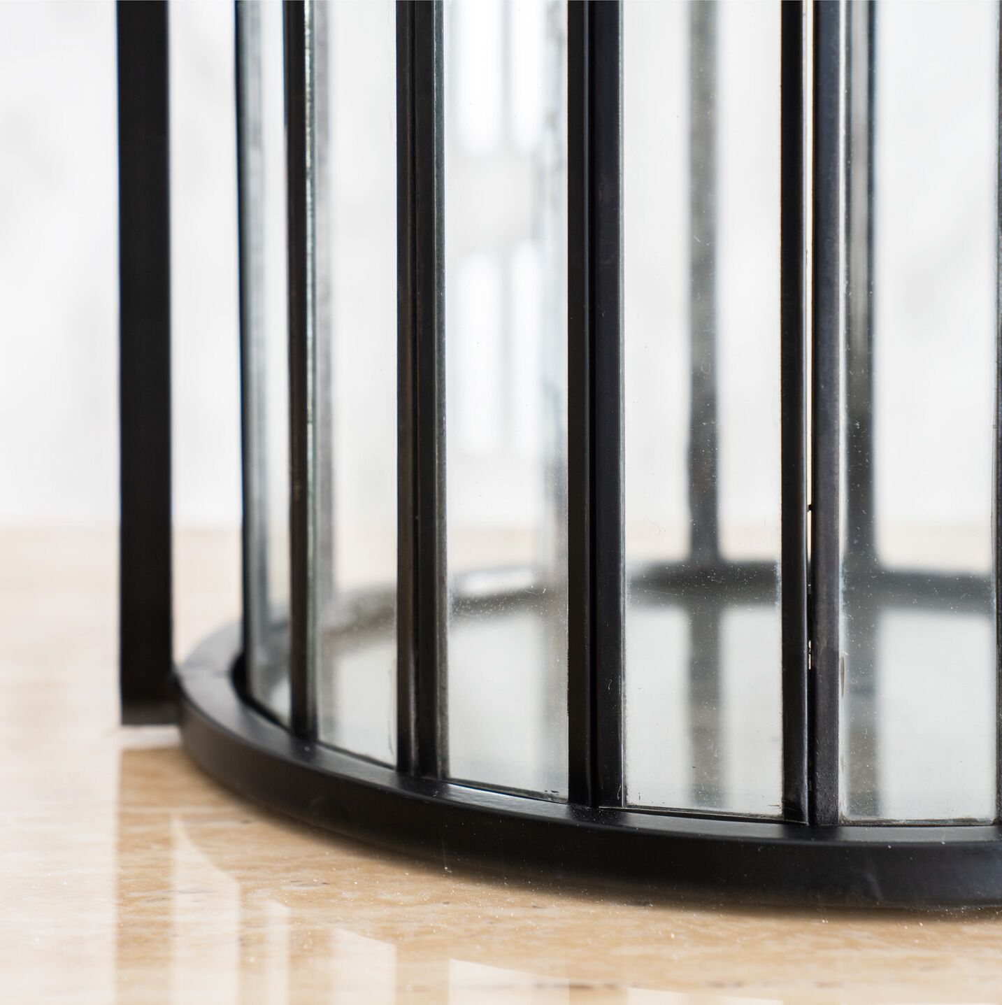 Mesa metal antique finish lantern 26X26X59 CM - Image 2