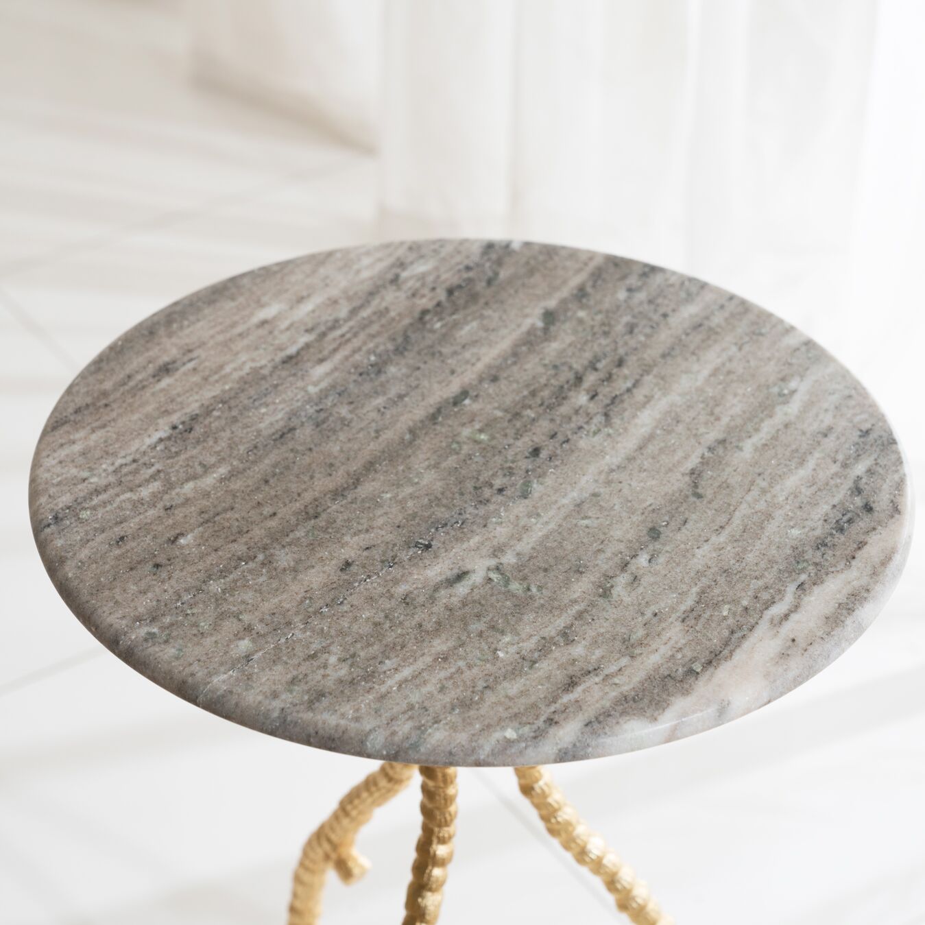 Luis Accent Table - Image 3