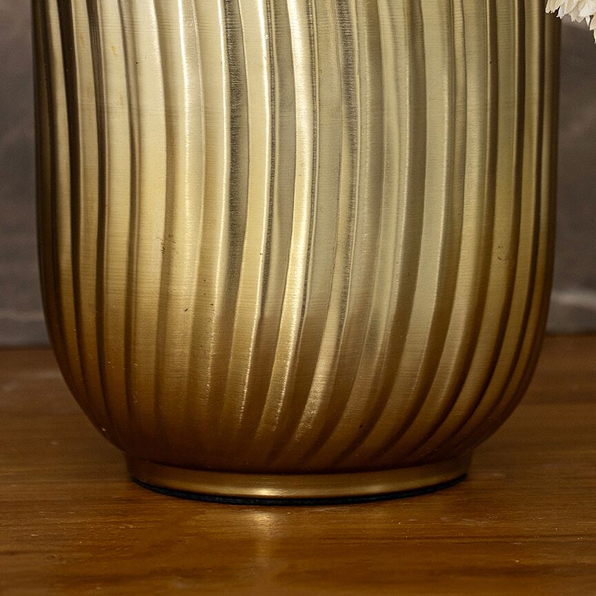 Denis Metal Texture Planter-15CM - Image 5