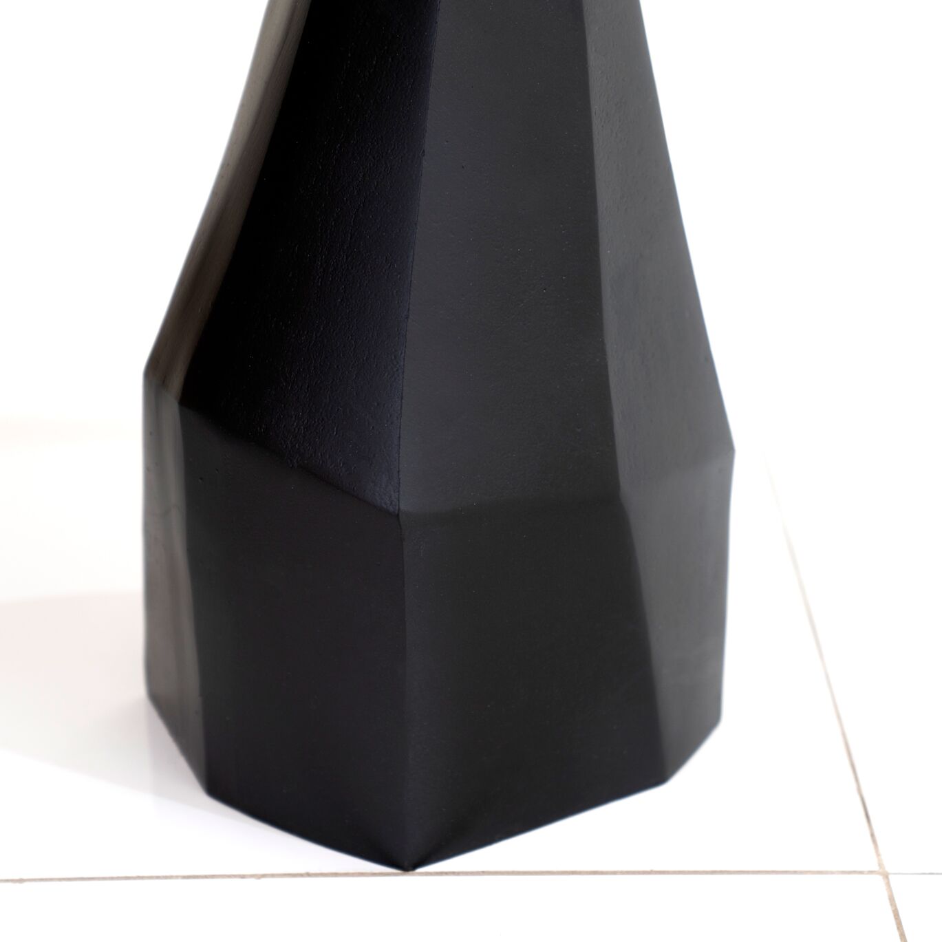 Toni Accent Table - Image 3