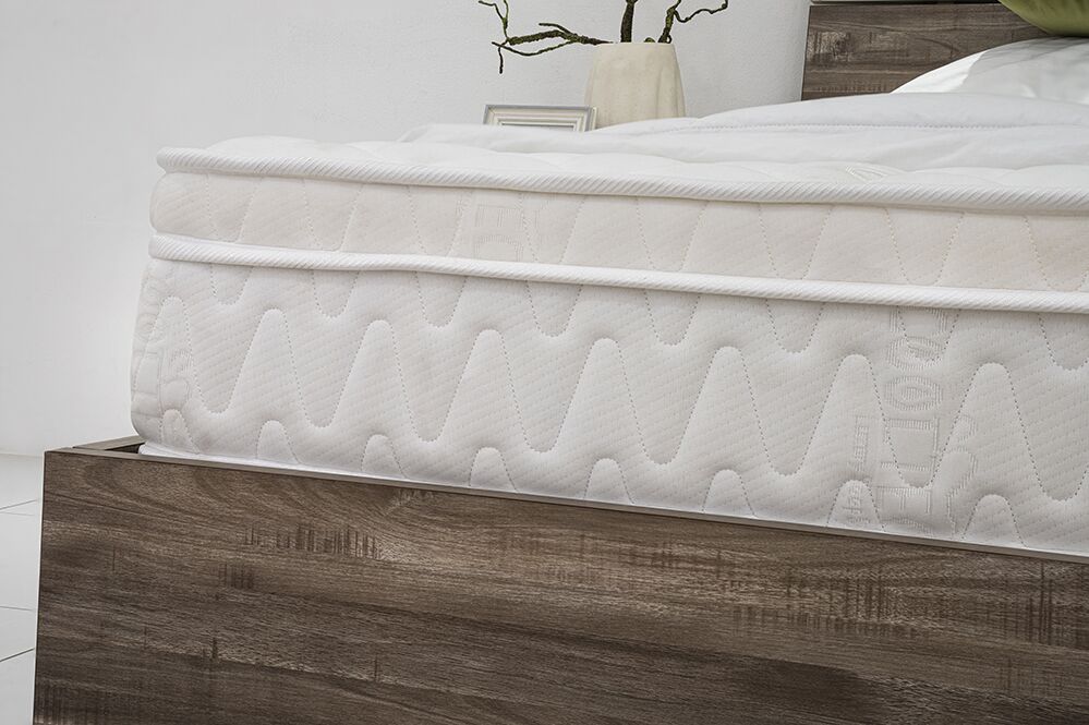Aura Box Top Foam Mattress - Image 3