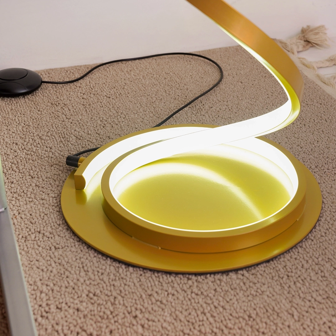 Skyarc LED Floor Lamp - Image 5