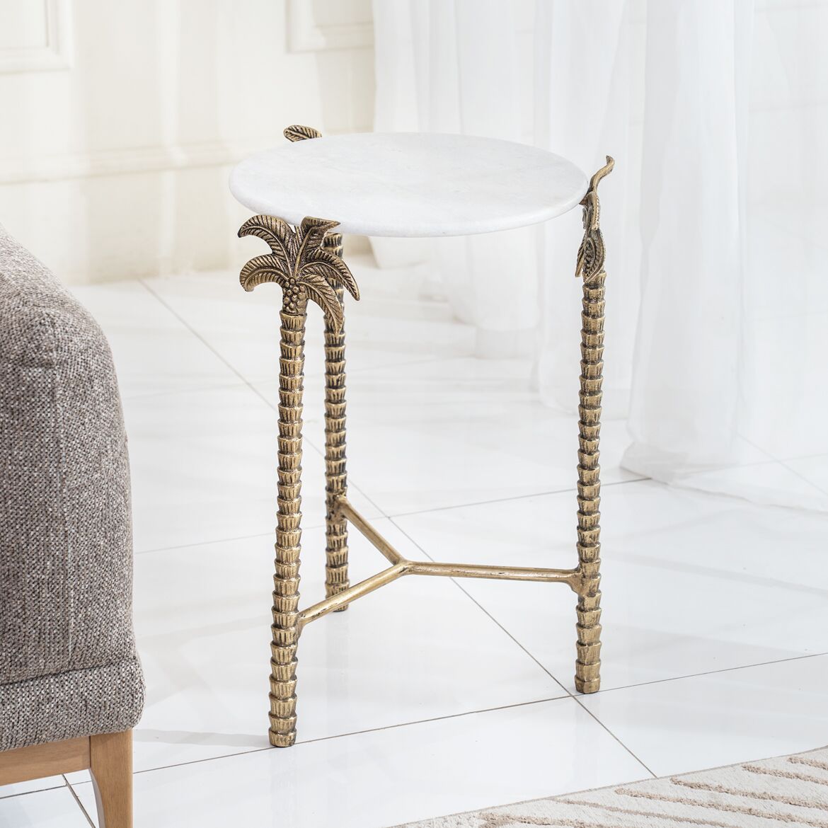 Nakhla Accent Table