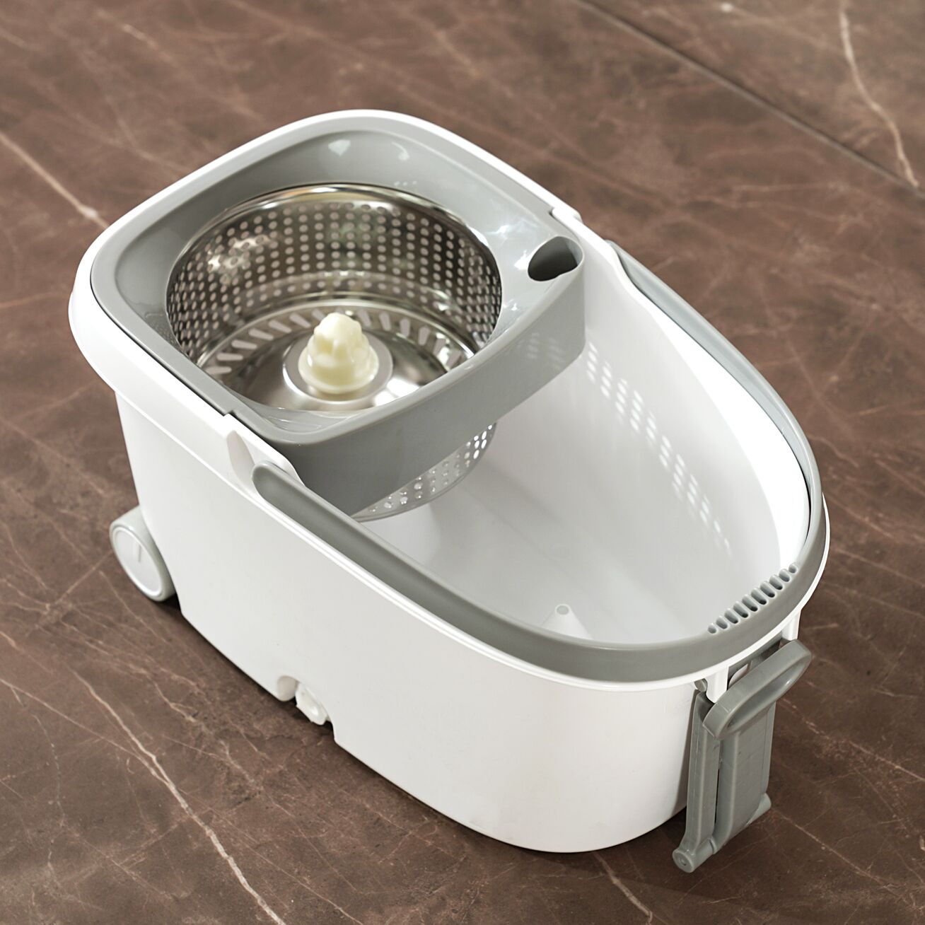 Trilo Foldable Mop with Bucket - Image 7