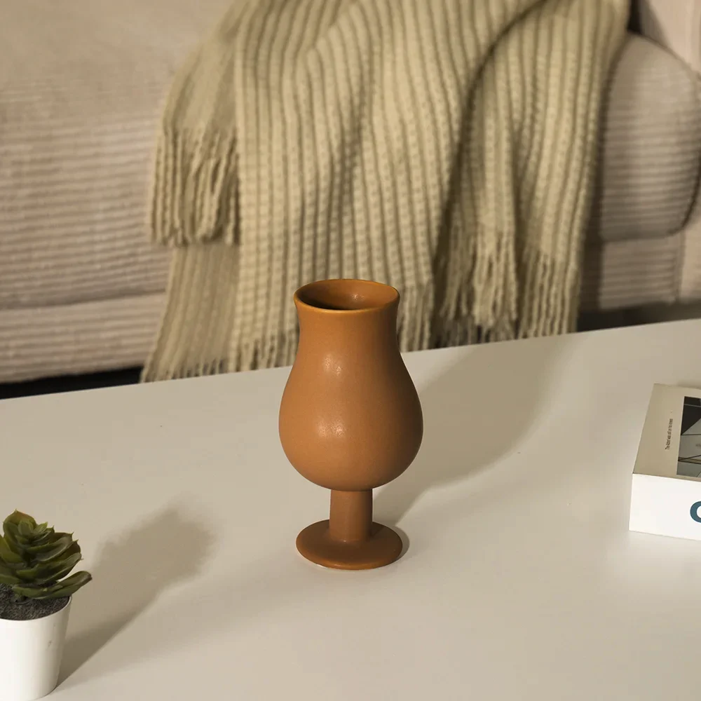 Quinn ceramic vase 9.2*9.2*16.7 cm - Image 6