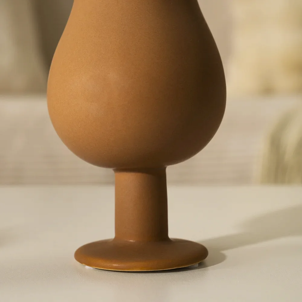 Quinn ceramic vase 9.2*9.2*16.7 cm - Image 4