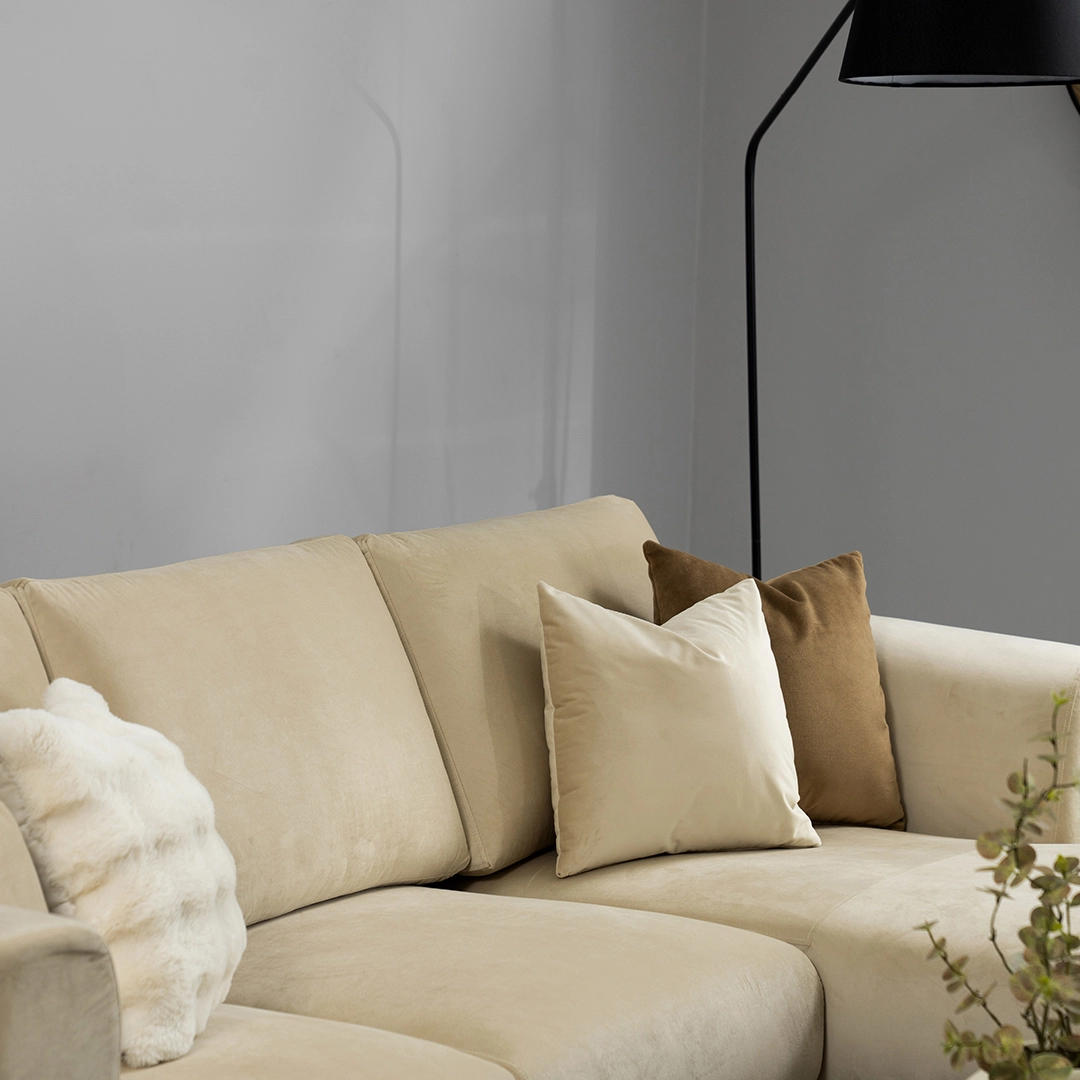 The Kinsey 3-Seater Corner Sofa - Image 3