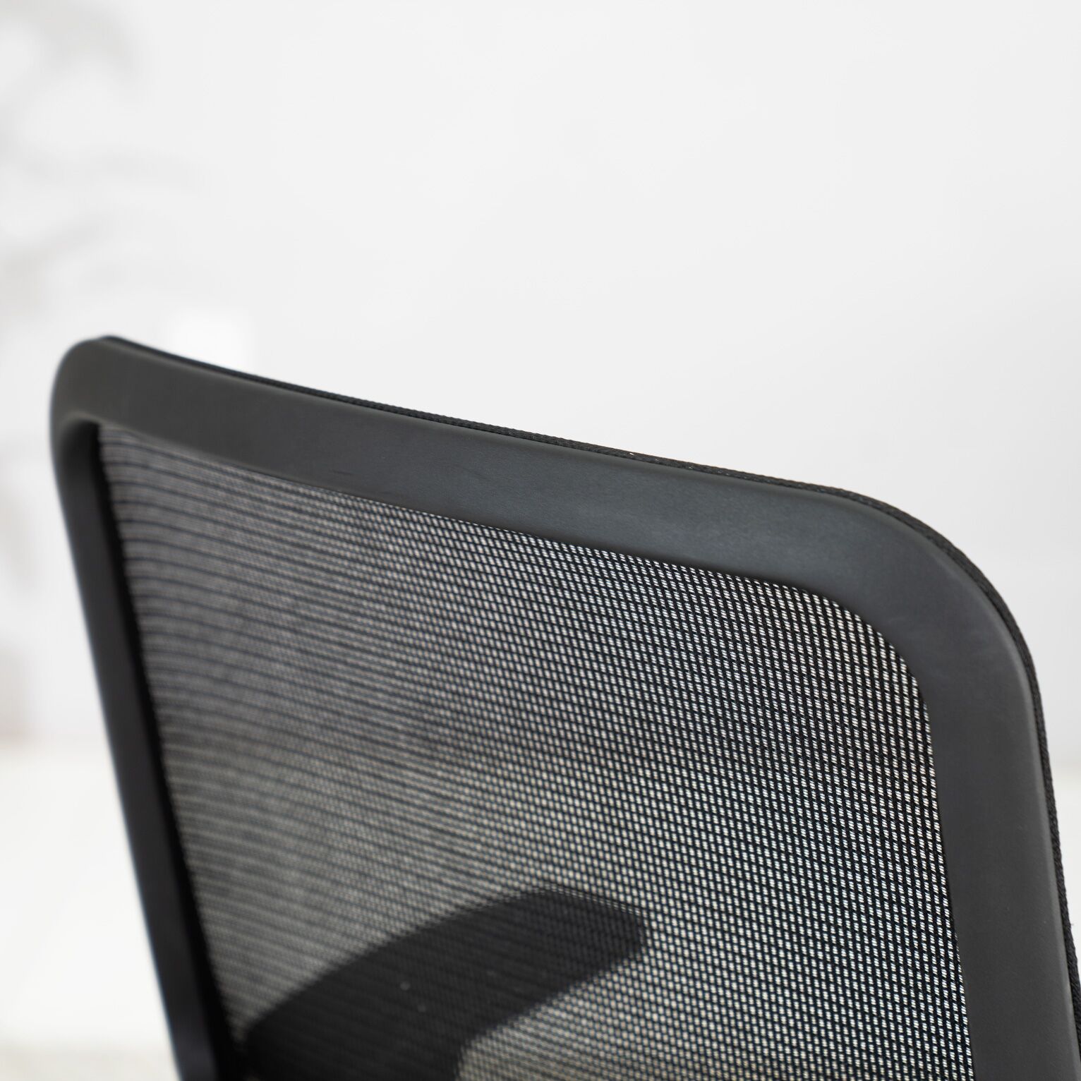Verona Mid-Back Office Chair - Image 4