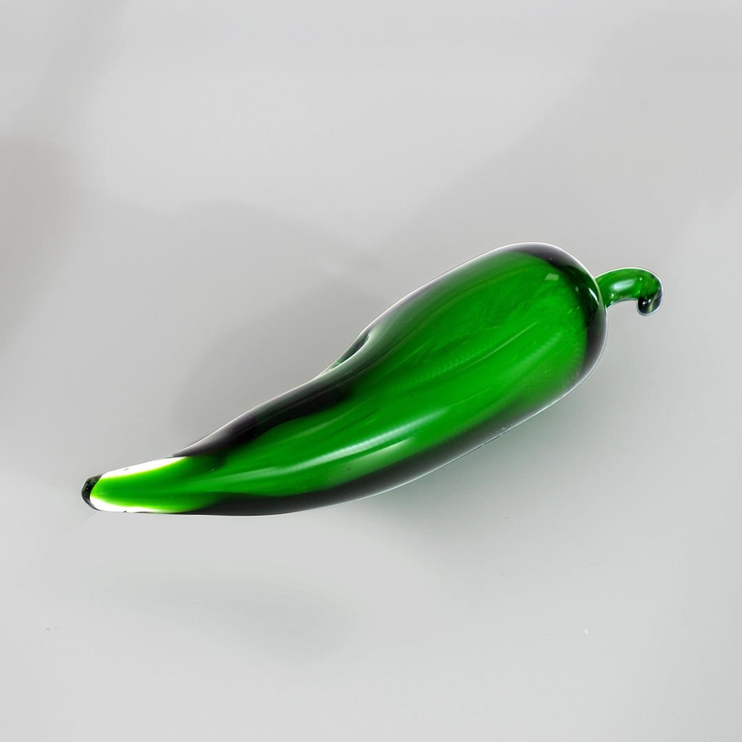 Lemont glass green chilli accent 19.5x5x5cm - Image 4