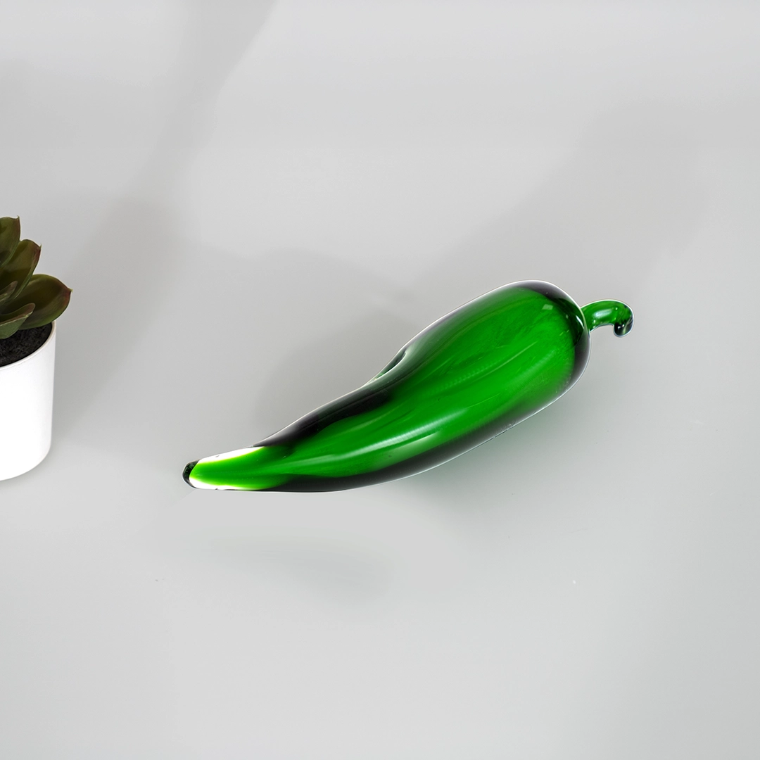 Lemont glass green chilli accent 19.5x5x5cm - Image 5