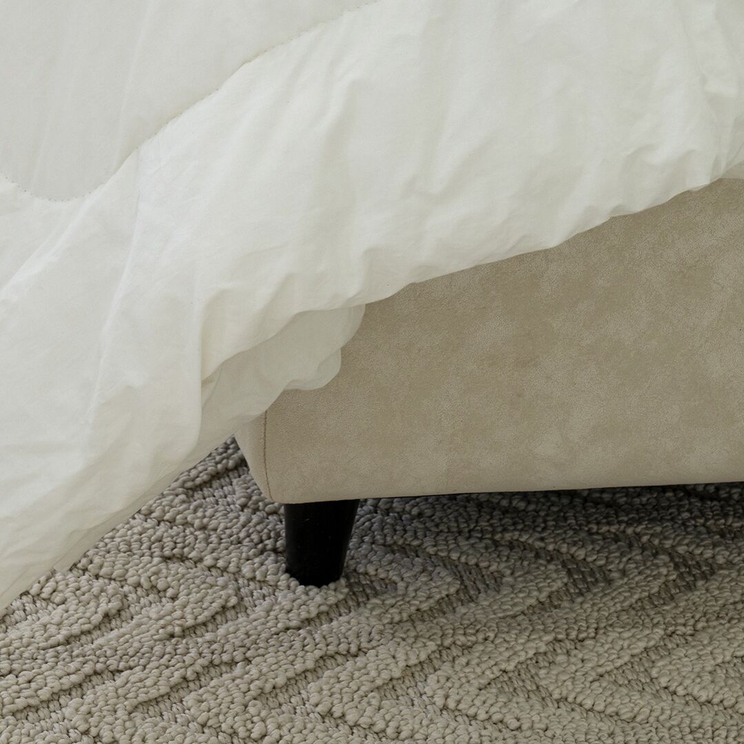 Ventura Bed - Image 5