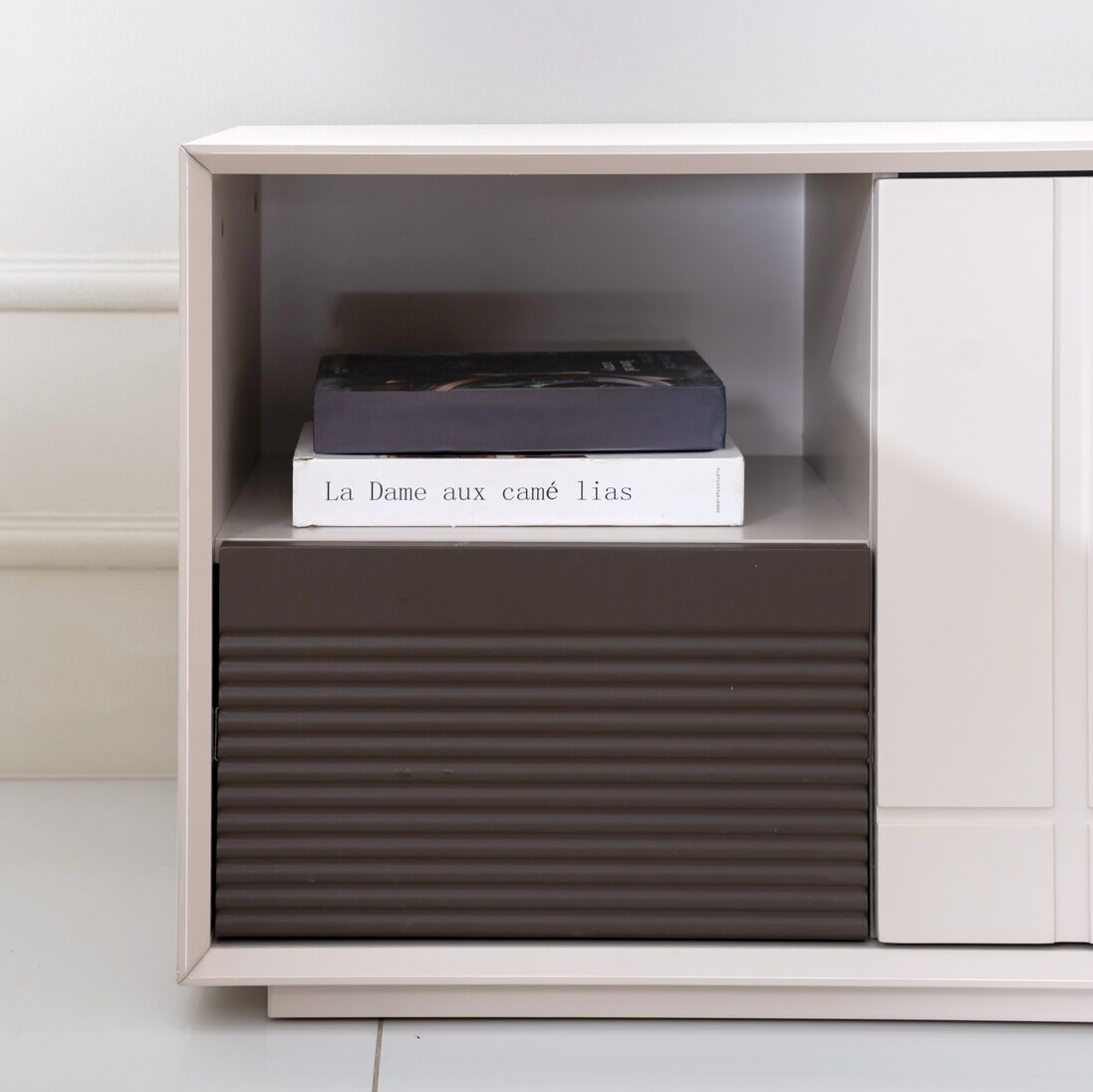 Minvera Tv Unit - Image 4