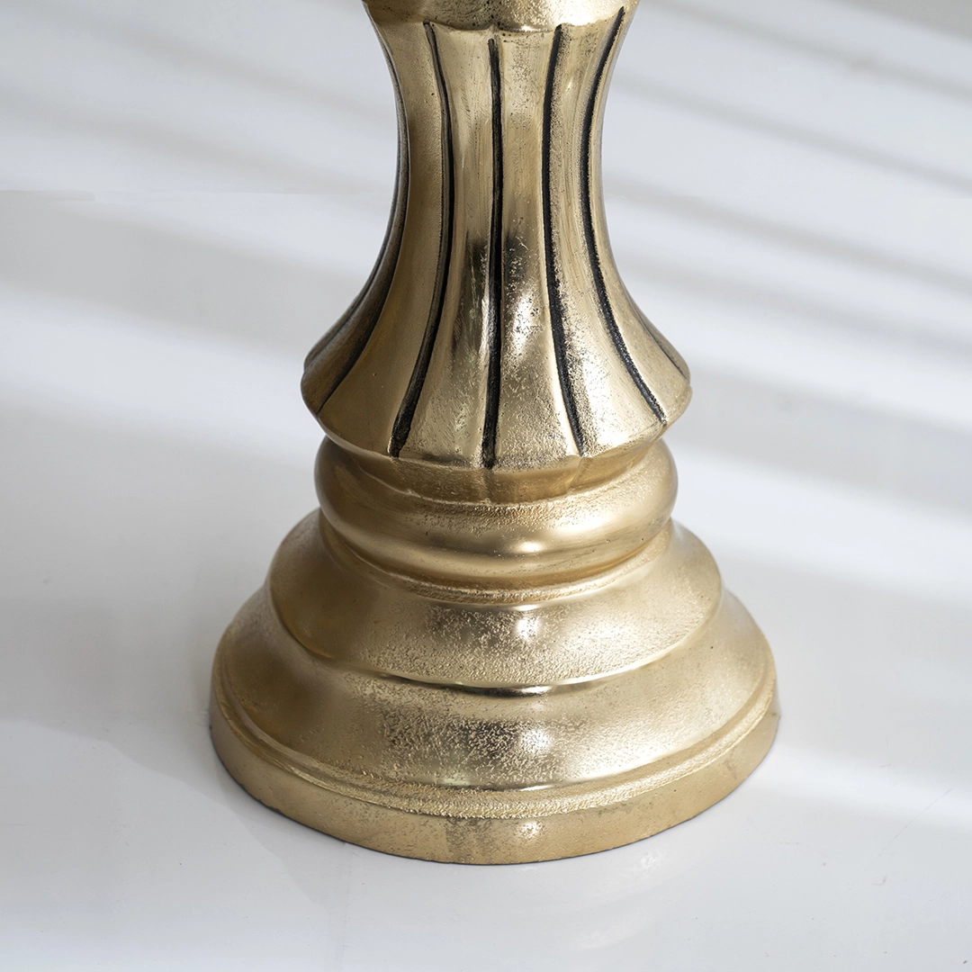 King Accent Table - Image 4