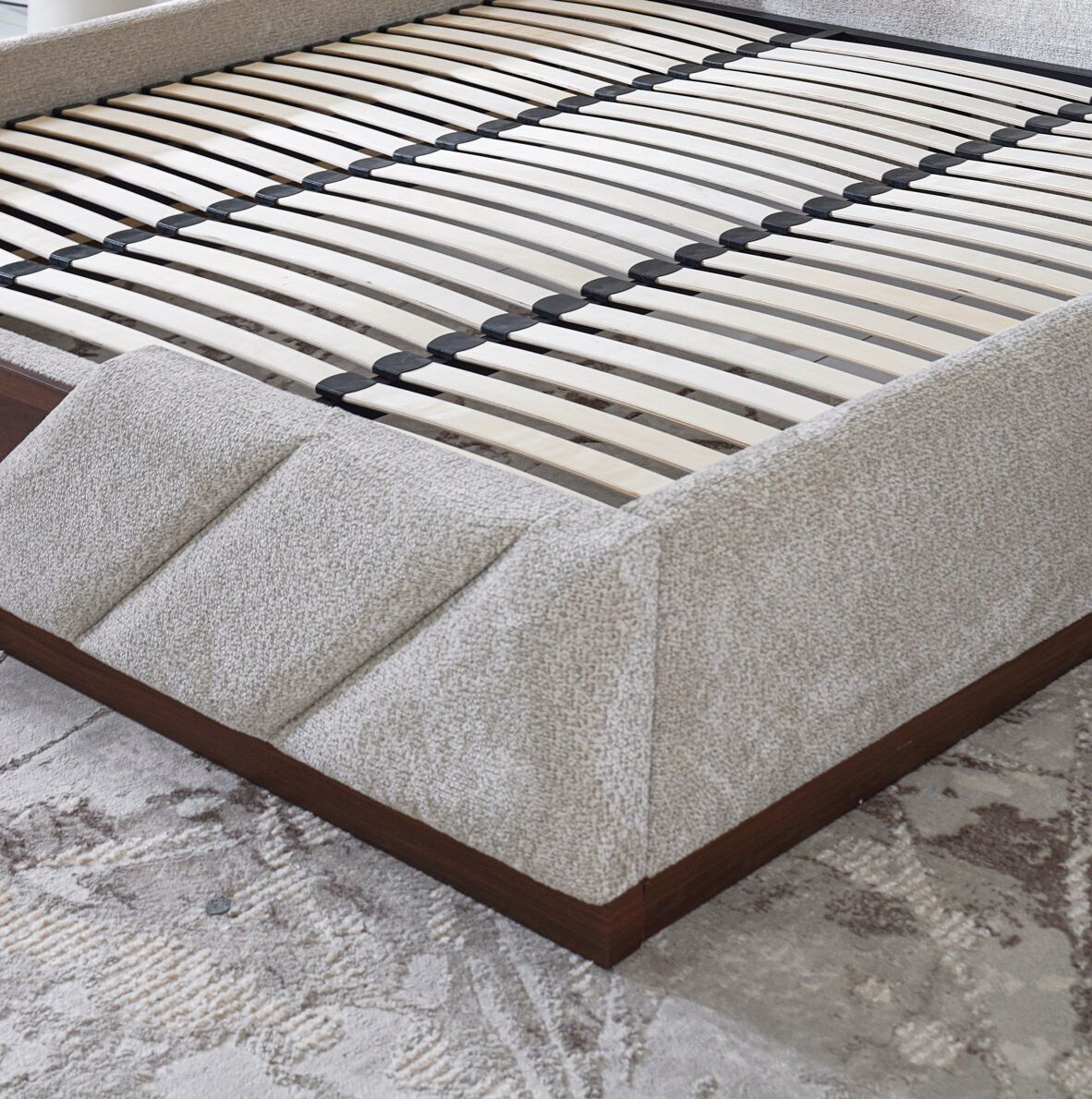 The Western Bed - Image 10