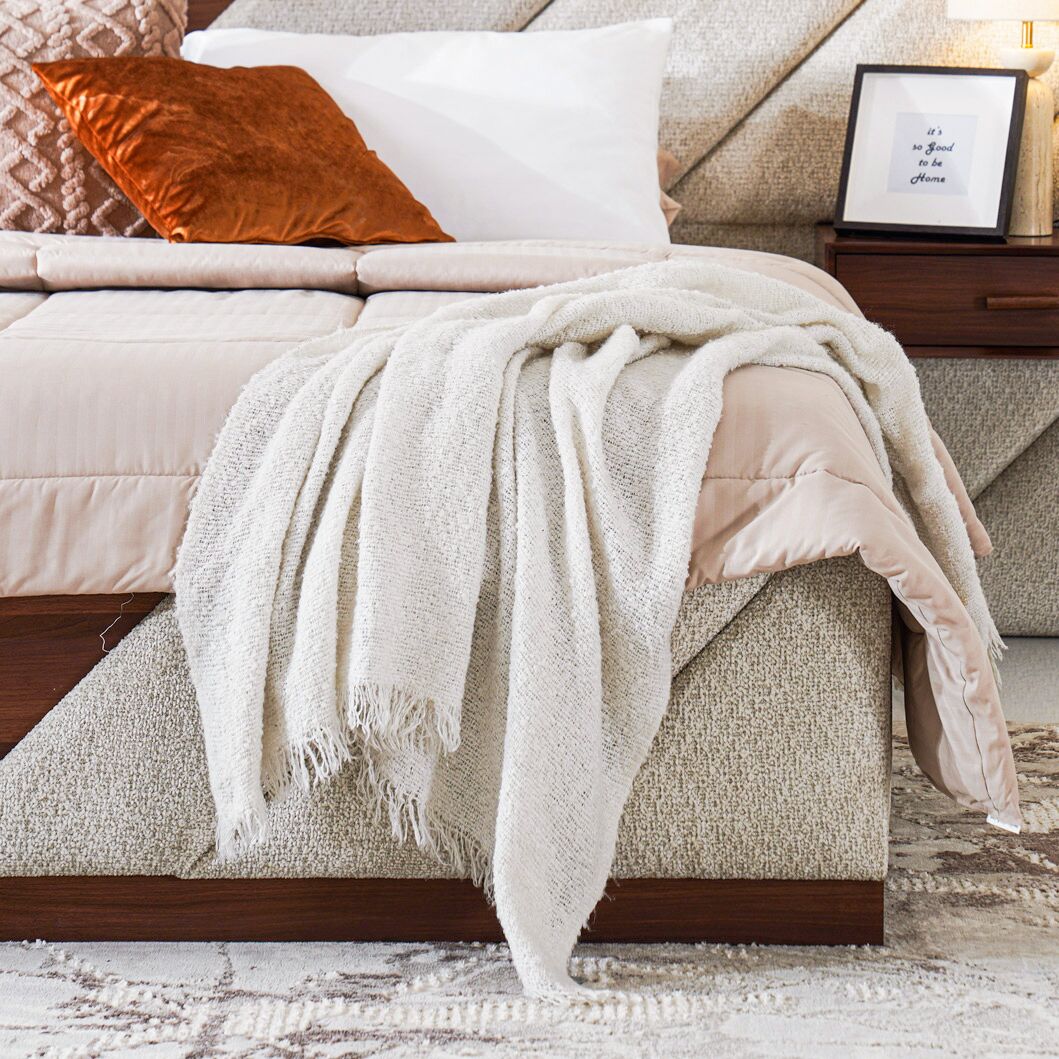 The Western Bed - Image 5