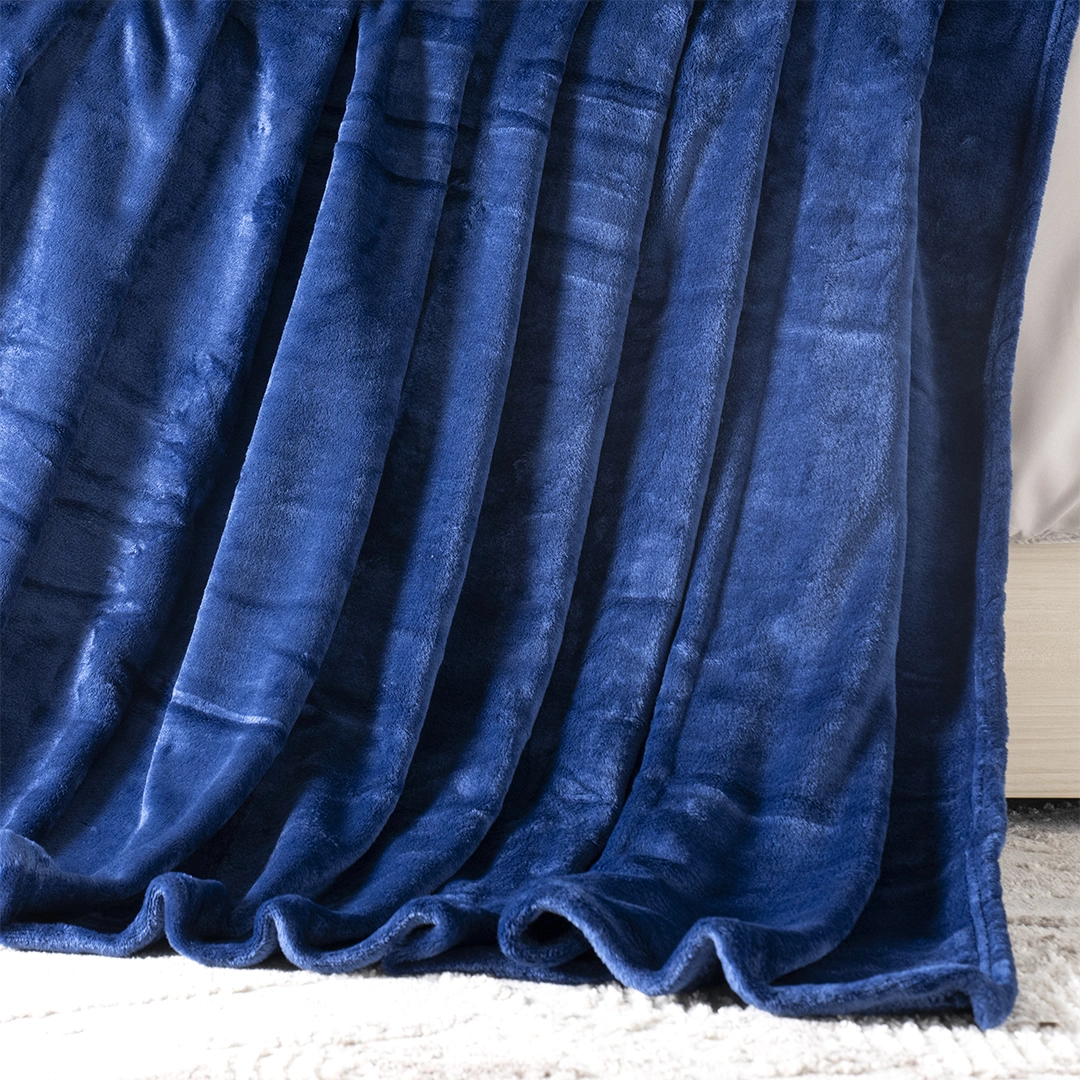 Celestine Solid Blanket Navy Blue 200x230Cm - Image 2