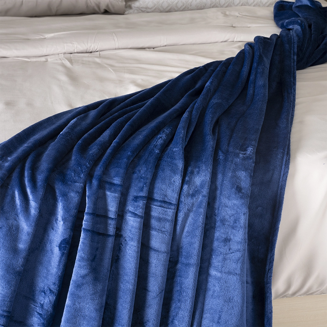 Celestine Solid Blanket Navy Blue 200x230Cm - Image 3