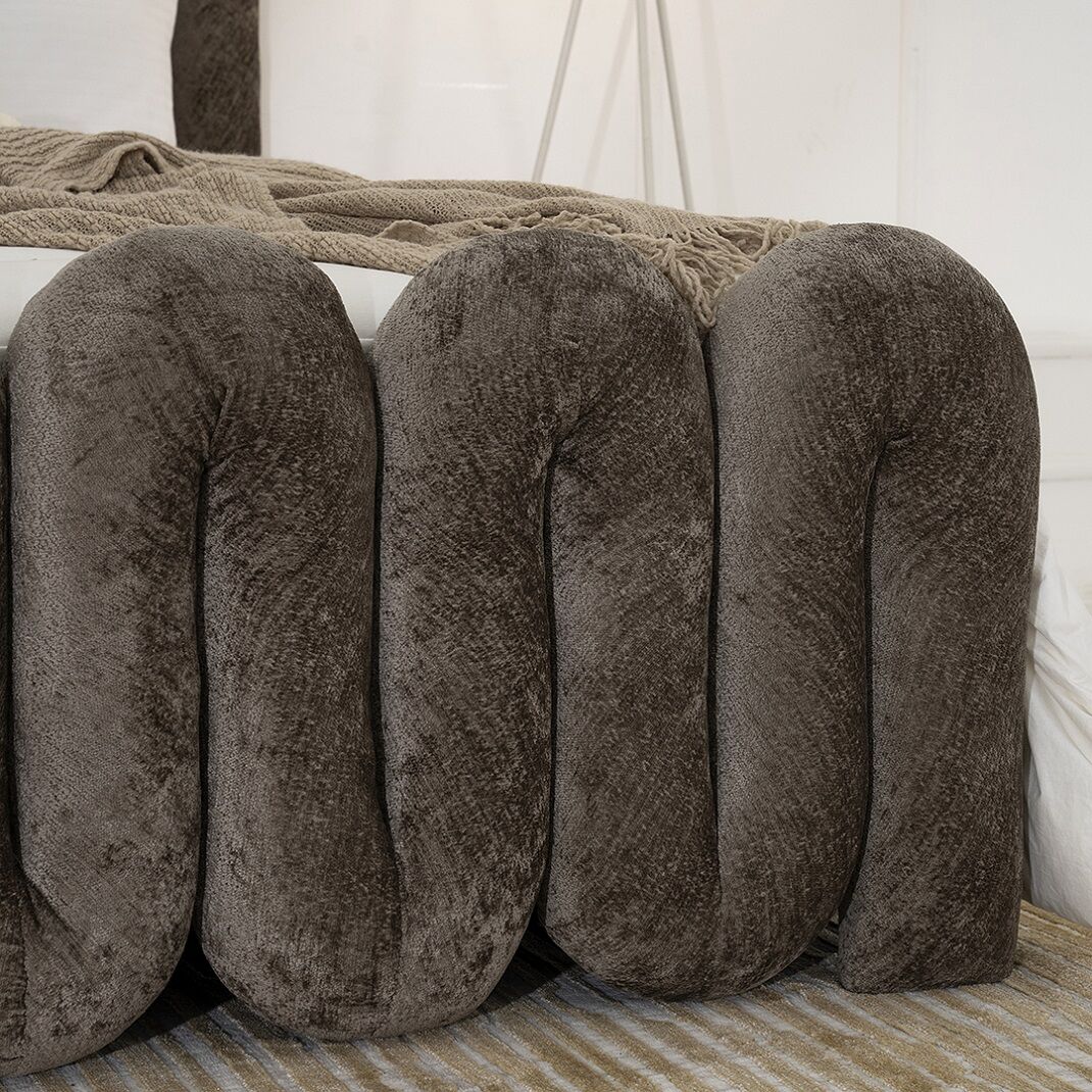 The Spring Bed - Image 5