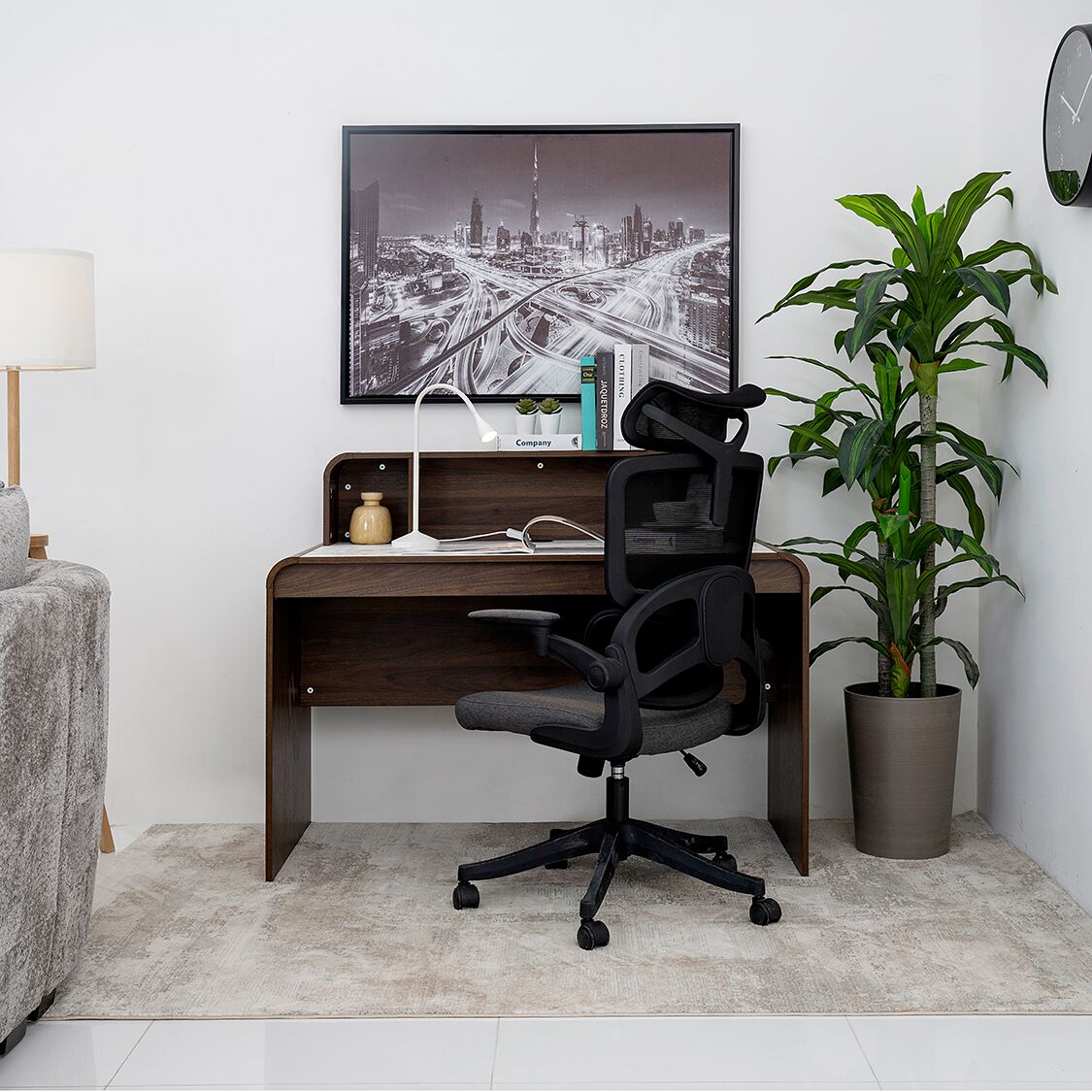Buy Office Furniture Dubai | Buy Office Chair Dubai Online | Chair