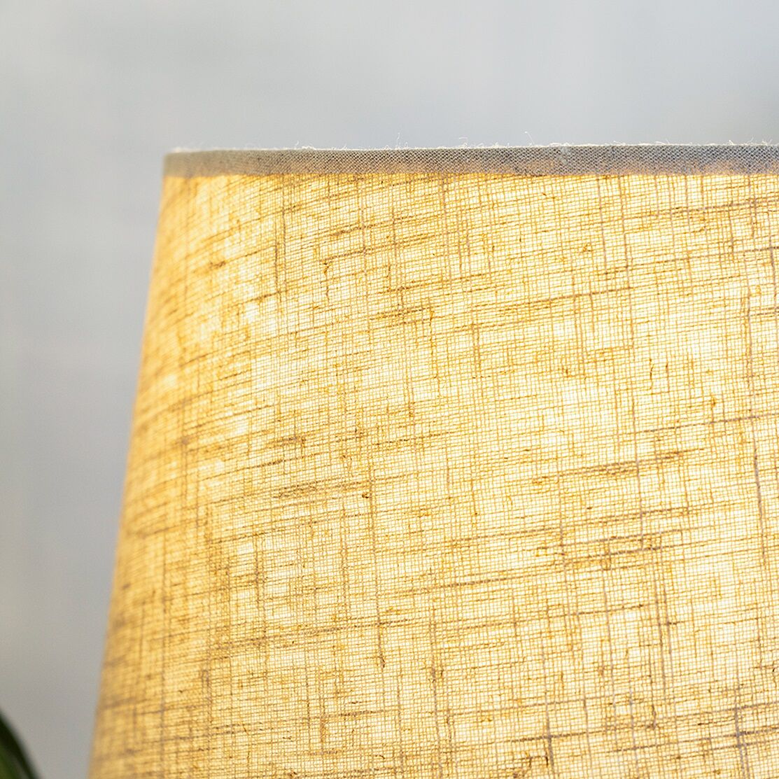 Laney Table Lamp - Image 8