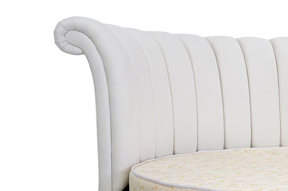 Orient Round Bed - Image 6