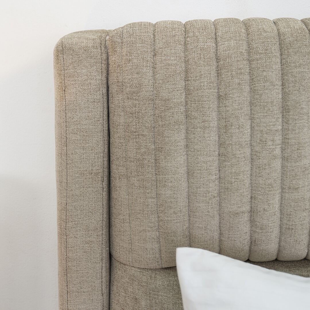 Vancouver Hydraulic Storage Bed - Image 7