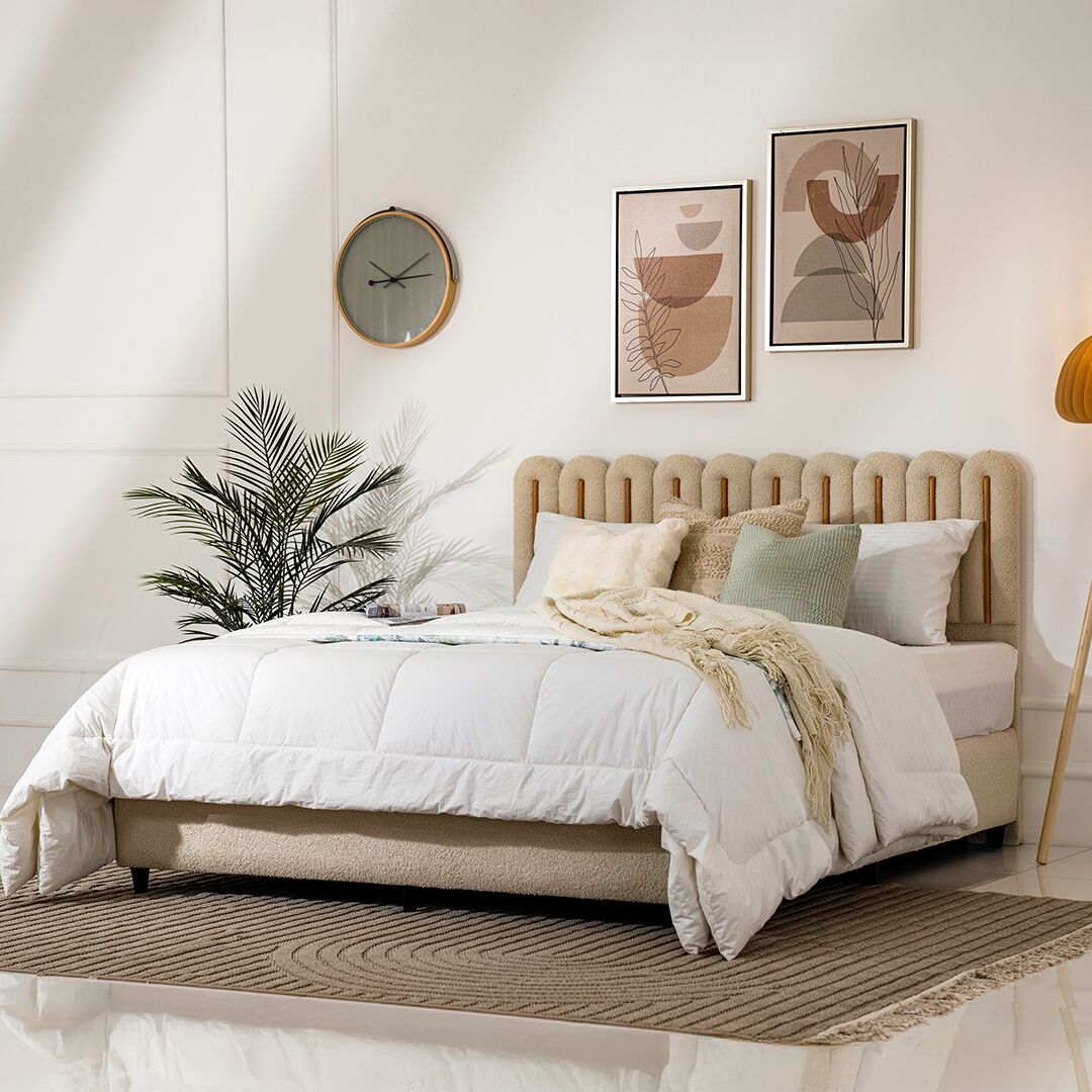 Kingston Bed - Image 5