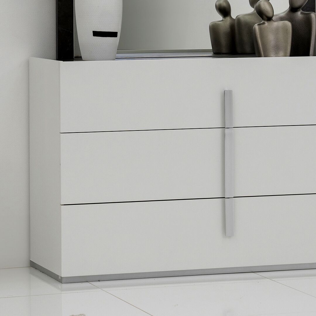 Madison Dresser with Mirror - Image 7