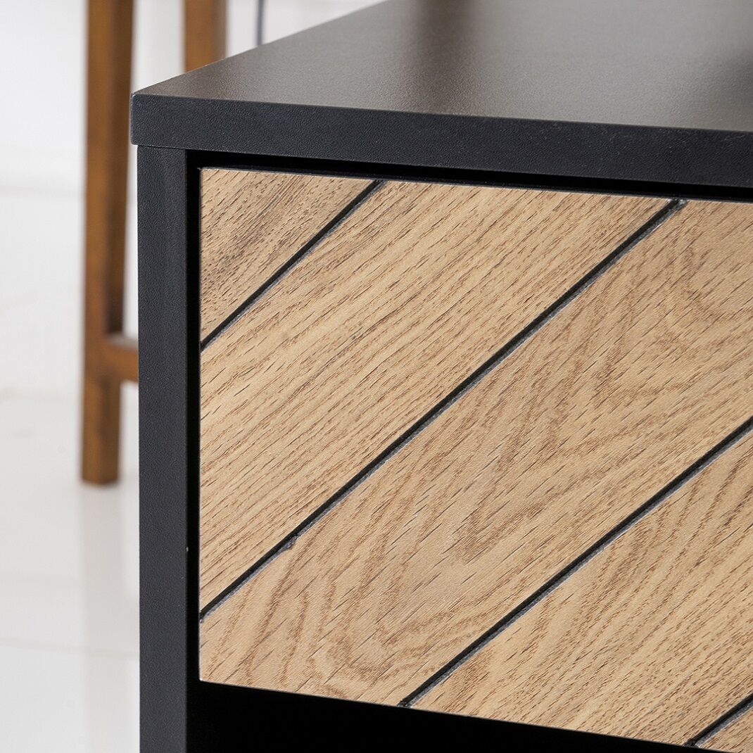 Casa End Table - Image 4
