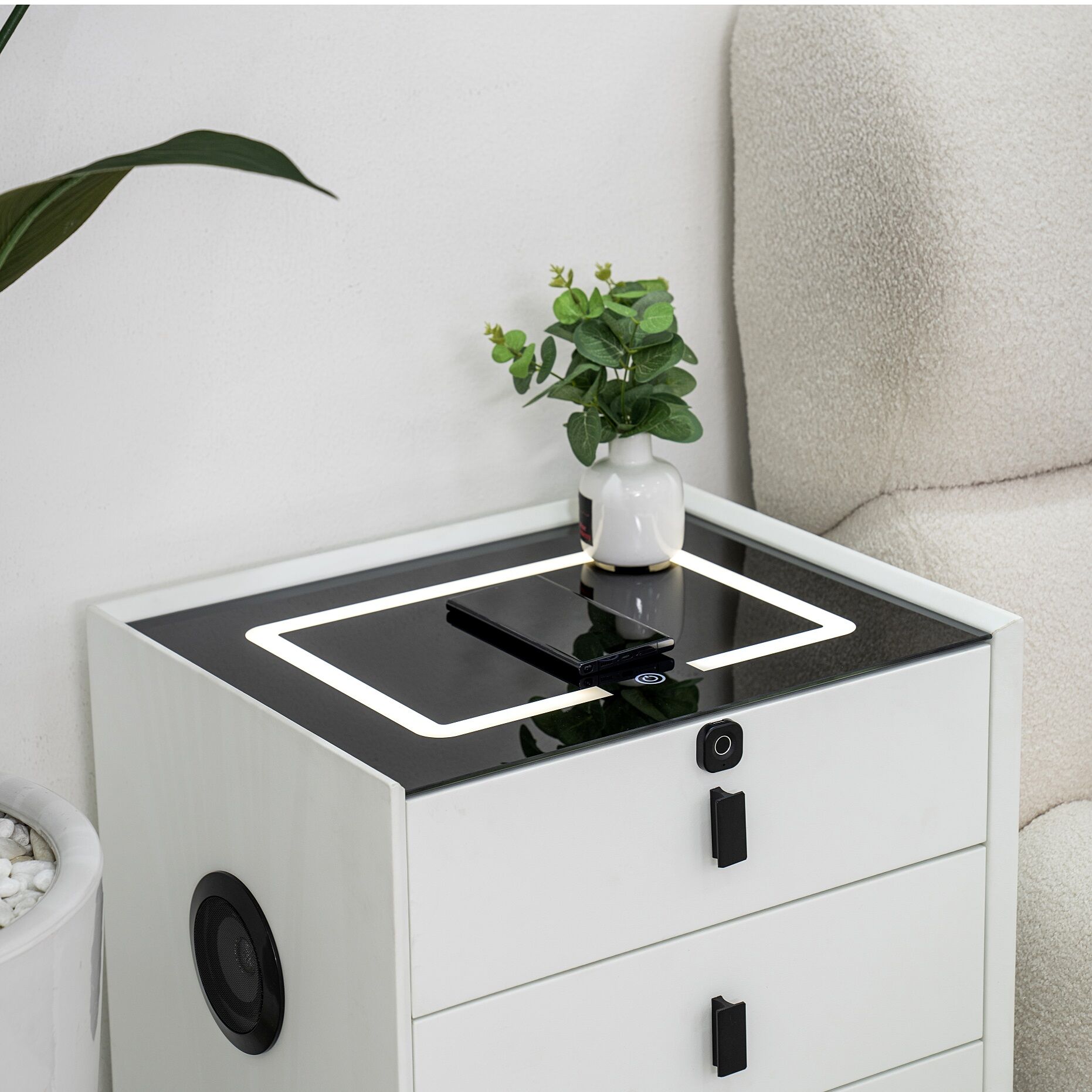 Fabio-Smart Night Stand - Image 4