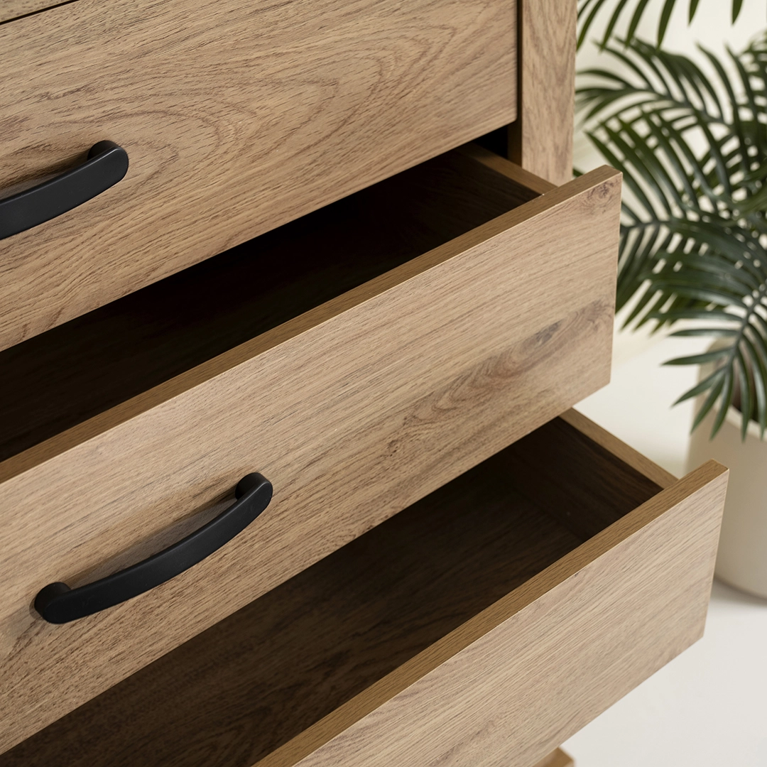 Majestic Chest of Drawers - Image 4